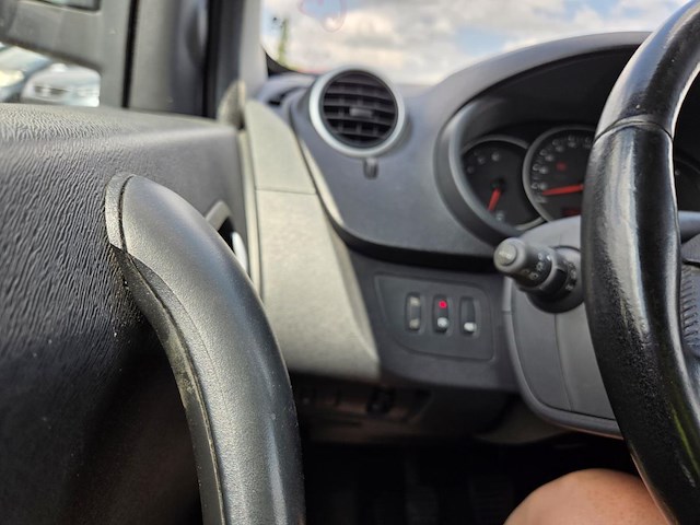 Renault kangoo phase ii 1.2 tce intens,2017 - afbeelding 17 van  35