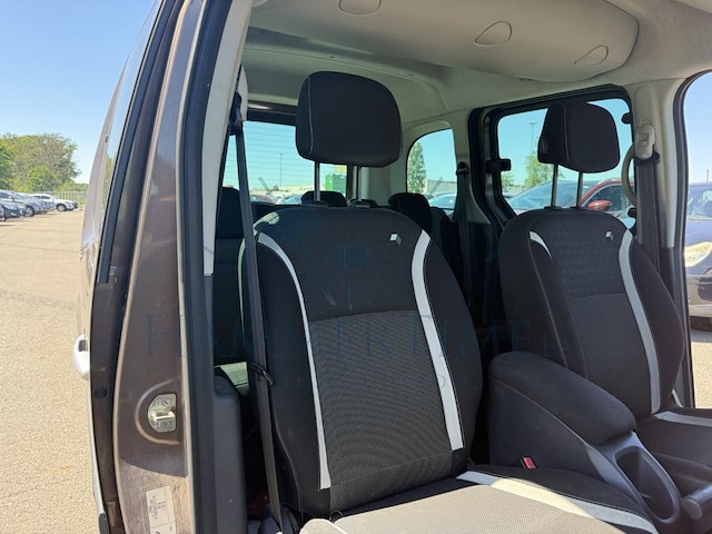 Renault kangoo phase ii 1.2 tce limited, 2014 - afbeelding 15 van  31