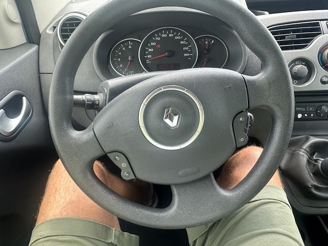 Renault kangoo phase ii 1.6i zen,2013 - afbeelding 2 van  31