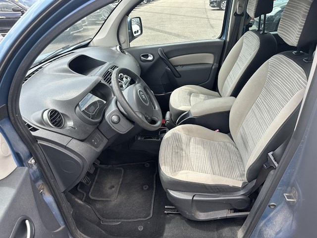 Renault kangoo phase ii 1.6i zen,2013 - afbeelding 29 van  31