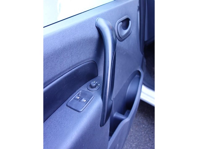 Renault kangoo ze - afbeelding 19 van  21