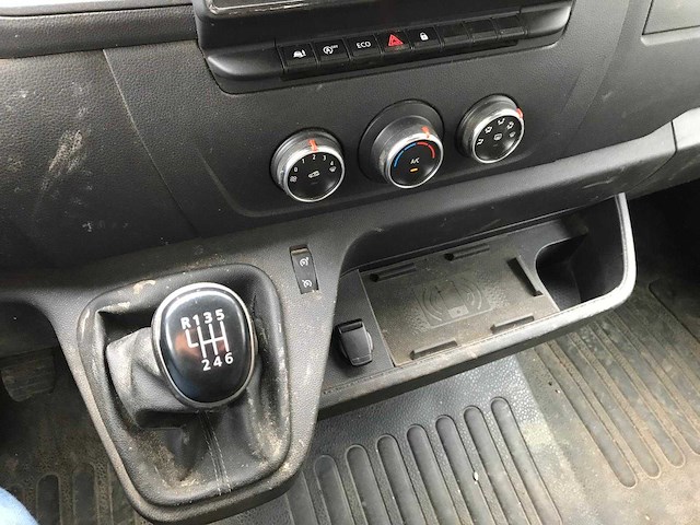 Renault kipper master bedrijfswagen - afbeelding 15 van  67