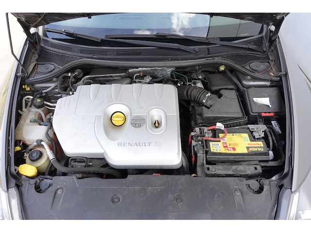 Renault laguna coupé - afbeelding 13 van  24