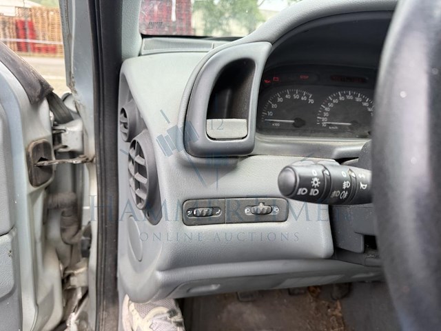 Renault laguna sw 2 phase ii 1.9 dci authentique reference, 2005 - afbeelding 6 van  31