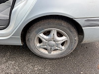 Renault laguna sw 2 phase ii 1.9 dci authentique reference, 2005 - afbeelding 9 van  31