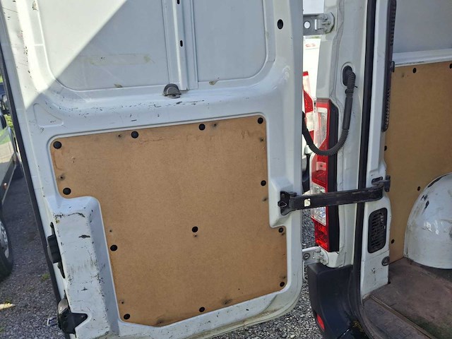 Renault master 2300 dci - afbeelding 3 van  3