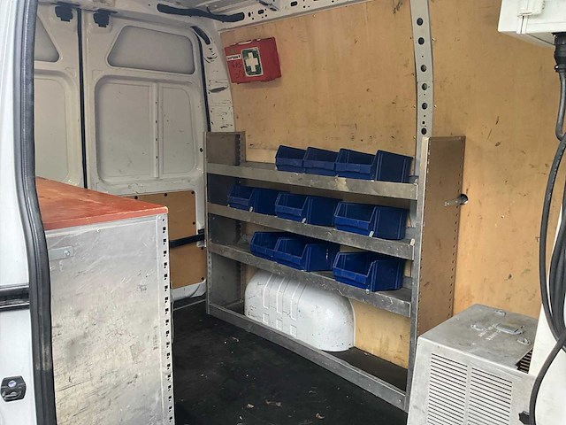 Renault master bedrijfswagen-hoogwerker - afbeelding 15 van  42