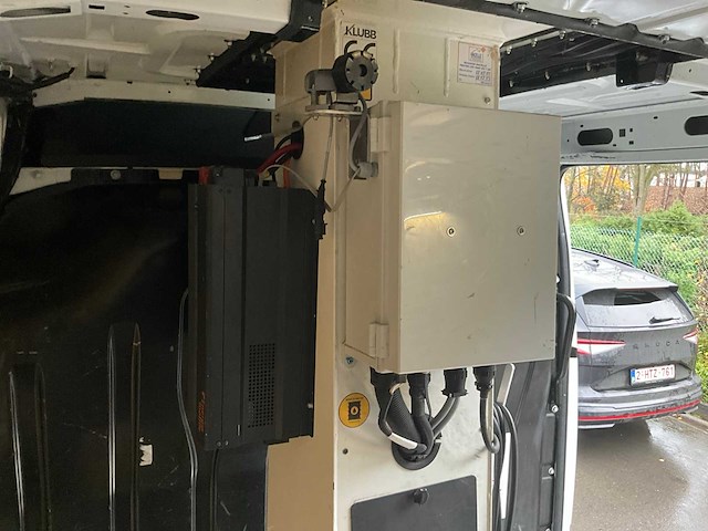 Renault master bedrijfswagen-hoogwerker - afbeelding 20 van  42