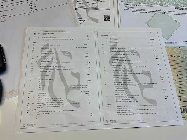 Renault master bedrijfswagen-hoogwerker - afbeelding 32 van  42