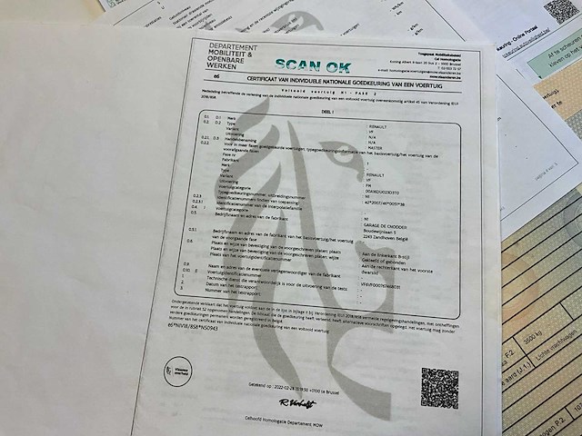 Renault master bedrijfswagen-hoogwerker - afbeelding 33 van  42