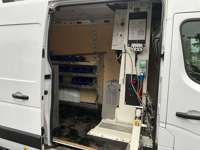 Renault master bedrijfswagen-hoogwerker - afbeelding 13 van  43