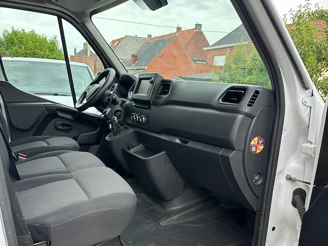 Renault master bedrijfswagen - afbeelding 8 van  26