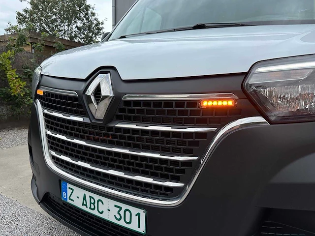 Renault master bedrijfswagen - afbeelding 2 van  26