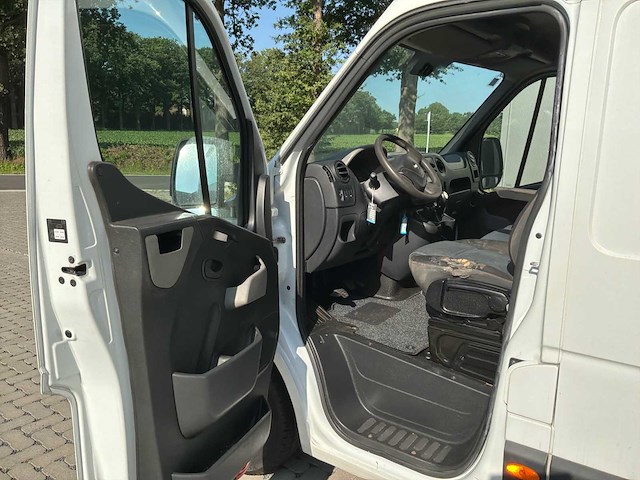 Renault master bedrijfswagen - afbeelding 3 van  31