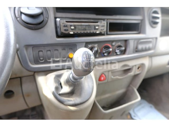 Renault master bestelwagen (2009-133,651 km) - afbeelding 24 van  29