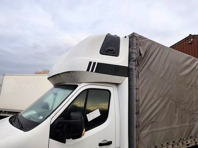 Renault master met oekrains kenteken, chassisnummer vf1vb000157522021 zonder sleutels en zonder boorddocumenten (werking onbekend) - afbeelding 3 van  10