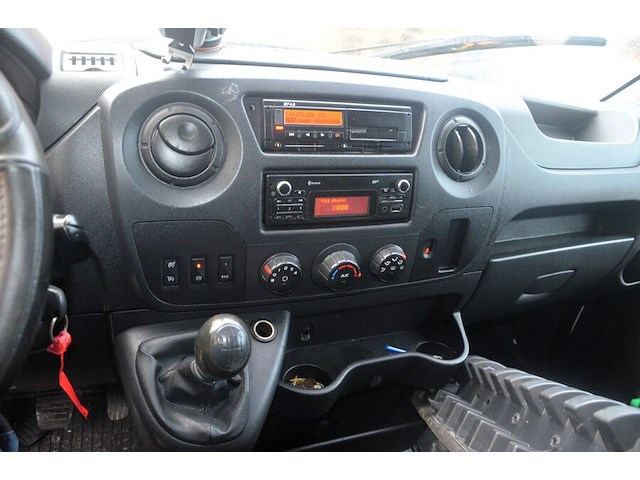 Renault master met oekrains kenteken, chassisnummer vf1vb000259832313, met 1 sleutel en zonder boorddocumenten - afbeelding 10 van  33
