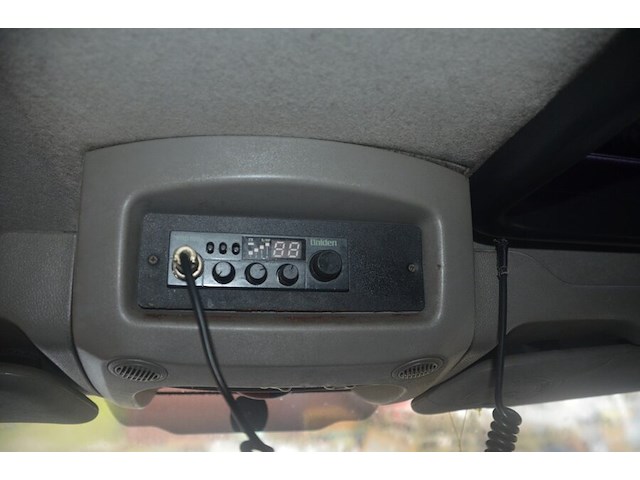 Renault master met oekrains kenteken, chassisnummer vf1vb000259832313, met 1 sleutel en zonder boorddocumenten - afbeelding 15 van  33