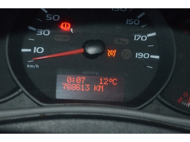 Renault master met oekrains kenteken, chassisnummer vf1vb000957996802, bouwjaar 12/06/2021, met 1 sleutel en boorddocumenten - afbeelding 11 van  31