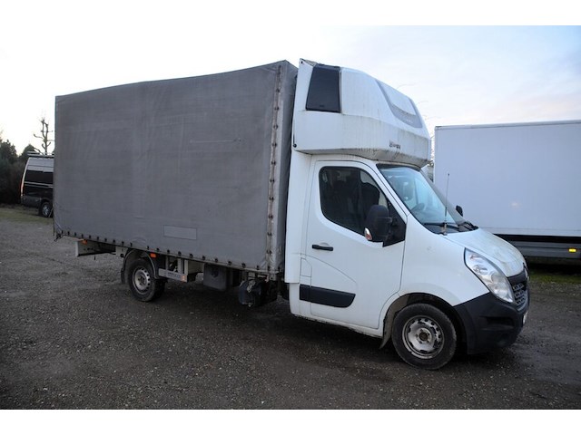 Renault master met oekrains kenteken, chassisnummer vf1vb000957996802, bouwjaar 12/06/2021, met 1 sleutel en boorddocumenten - afbeelding 20 van  31
