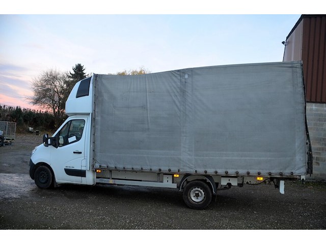 Renault master met oekrains kenteken, chassisnummer vf1vb000957996802, bouwjaar 12/06/2021, met 1 sleutel en boorddocumenten - afbeelding 23 van  31