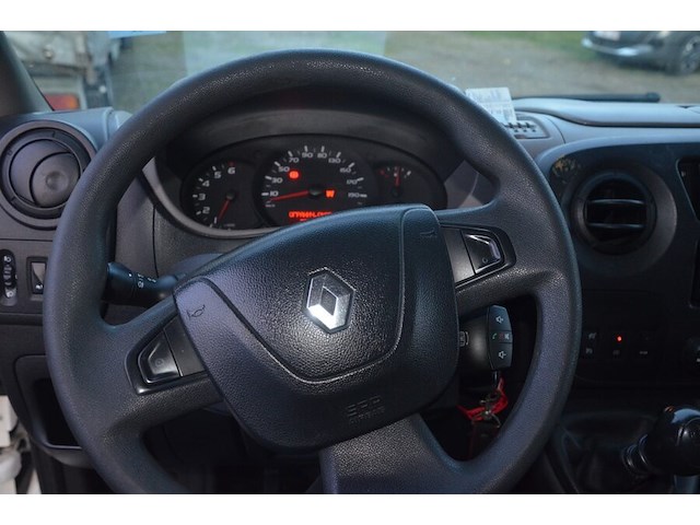 Renault master met oekrains kenteken, chassisnummer vf1vbu4z255772429, bouwjaar 11/06/2019, met 1 sleutel en boorddocumenten - afbeelding 8 van  32