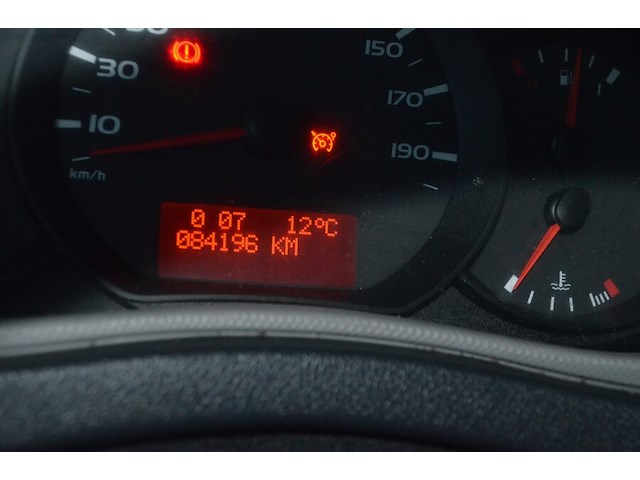 Renault master met oekrains kenteken, chassisnummer vf1vbu4z255772429, bouwjaar 11/06/2019, met 1 sleutel en boorddocumenten - afbeelding 10 van  32