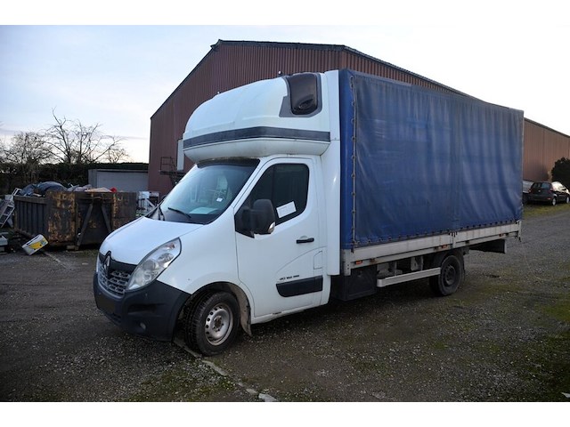 Renault master met oekrains kenteken, chassisnummer vf1vbu4z255772429, bouwjaar 11/06/2019, met 1 sleutel en boorddocumenten - afbeelding 23 van  32