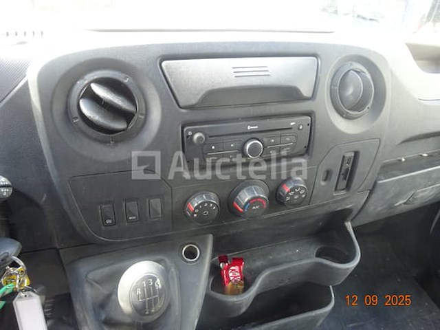 Renault master van - afbeelding 7 van  19