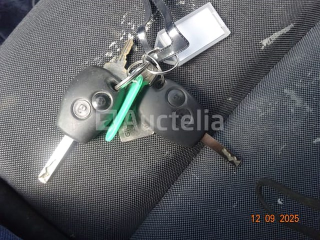 Renault master van - afbeelding 15 van  19