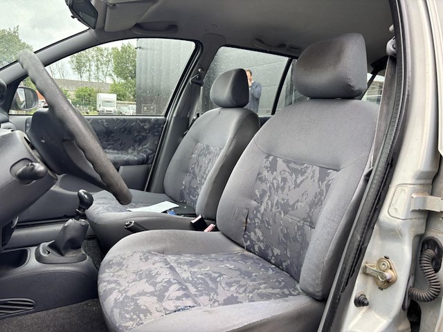 Renault megane, 1999 - afbeelding 2 van  34