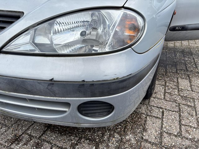 Renault megane, 1999 - afbeelding 17 van  34