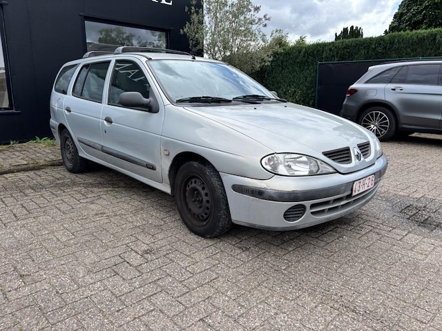 Renault megane, 1999 - afbeelding 23 van  34
