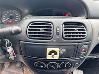 Renault megane, 1999 - afbeelding 8 van  34