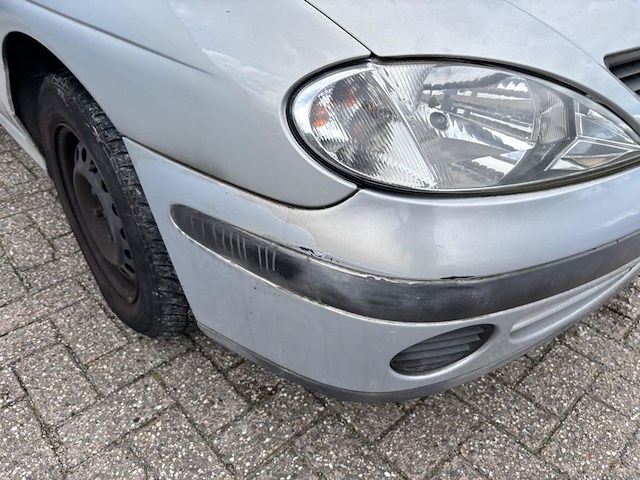 Renault megane, 1999 - afbeelding 18 van  34