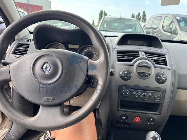 Renault megane berline 2 phase ii 1.6i 16v dynamique, 2006 - afbeelding 7 van  51