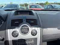 Renault megane coupe cabriolet 1 6i 16v authentique confort, 2004 - afbeelding 8 van  37