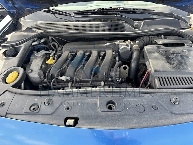 Renault megane coupe cabriolet 1 6i 16v authentique confort, 2004 - afbeelding 22 van  37