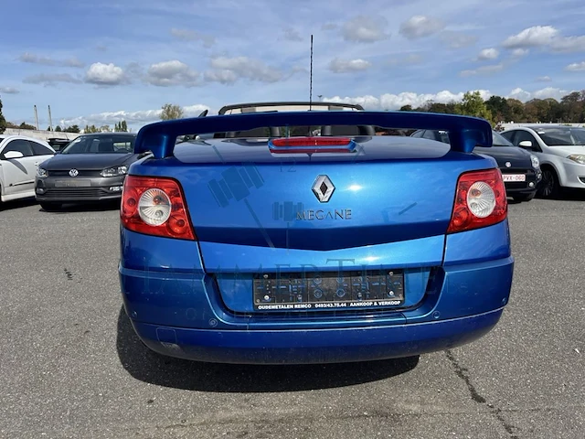 Renault megane coupe cabriolet 1 6i 16v authentique confort, 2004 - afbeelding 34 van  37