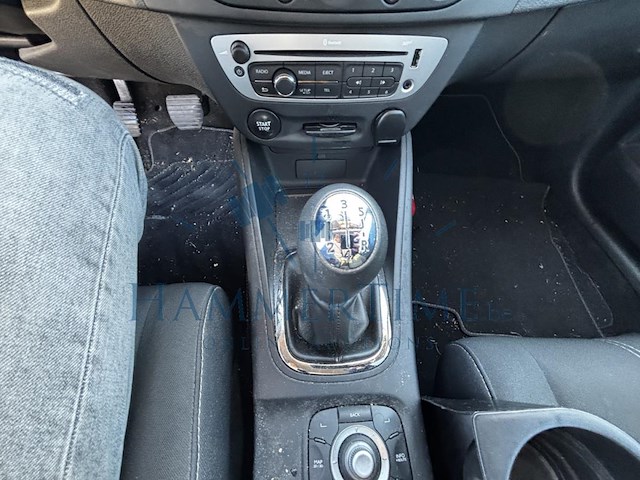 Renault megane coupe collection 2012 1.5 dci tomtom edition, 2013 - afbeelding 7 van  31