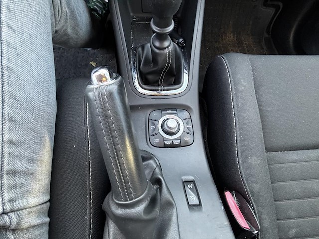 Renault megane limited tce 115 energy, 2014 - afbeelding 5 van  28