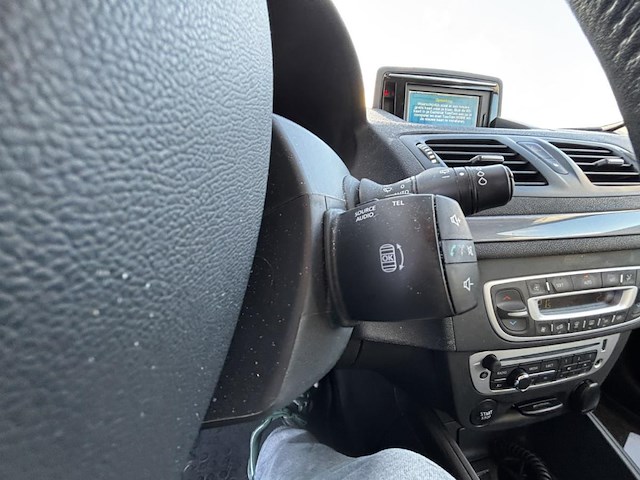 Renault megane limited tce 115 energy, 2014 - afbeelding 7 van  28