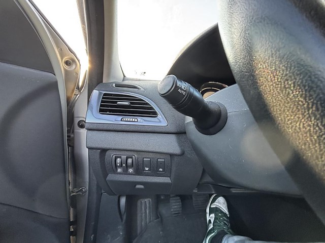 Renault megane limited tce 115 energy, 2014 - afbeelding 8 van  28