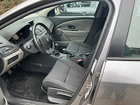 Renault megane personenauto - afbeelding 4 van  13