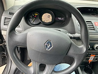 Renault megane personenauto - afbeelding 13 van  13