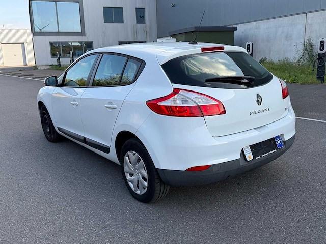 Renault megane personenauto - afbeelding 4 van  10