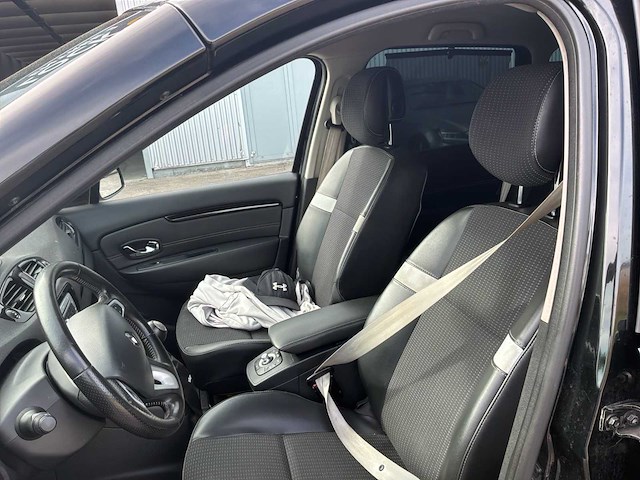 Renault mégane scénic 1,6 dci – 96 kw / 131 pk – diesel – 2013 – 200 134 km – auto - afbeelding 10 van  41