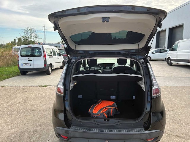 Renault mégane scénic 1,6 dci – 96 kw / 131 pk – diesel – 2013 – 200 134 km – auto - afbeelding 22 van  41