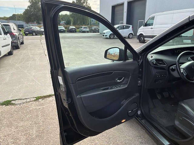 Renault mégane scénic 1,6 dci – 96 kw / 131 pk – diesel – 2013 – 200 134 km – auto - afbeelding 7 van  48