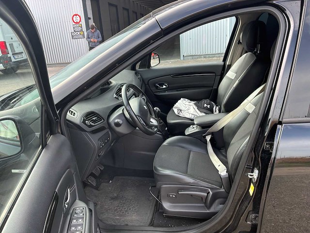 Renault mégane scénic 1,6 dci – 96 kw / 131 pk – diesel – 2013 – 200 134 km – auto - afbeelding 8 van  48